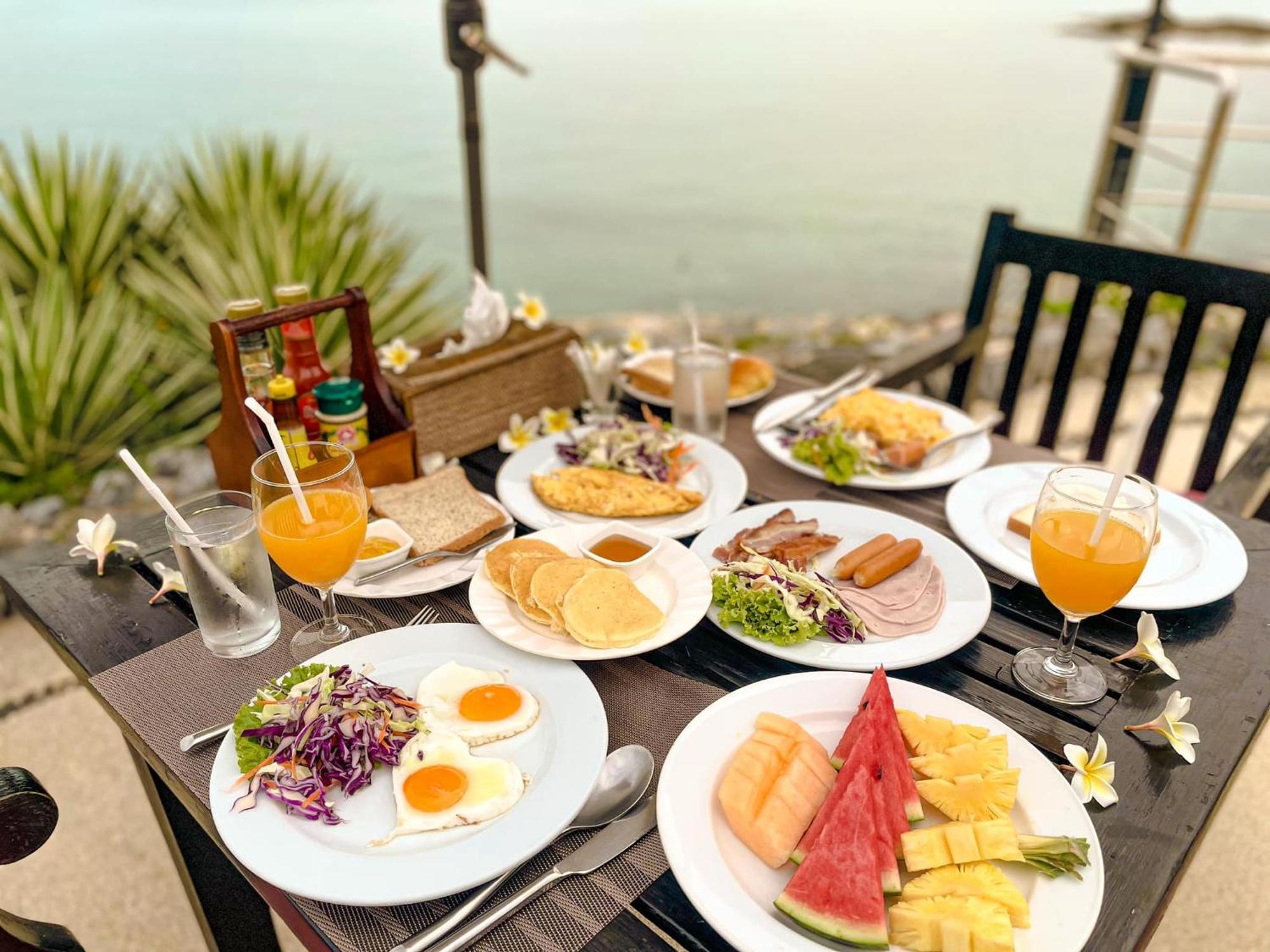 Racha Kiri Resort & Spa, Кханом Екстер'єр фото