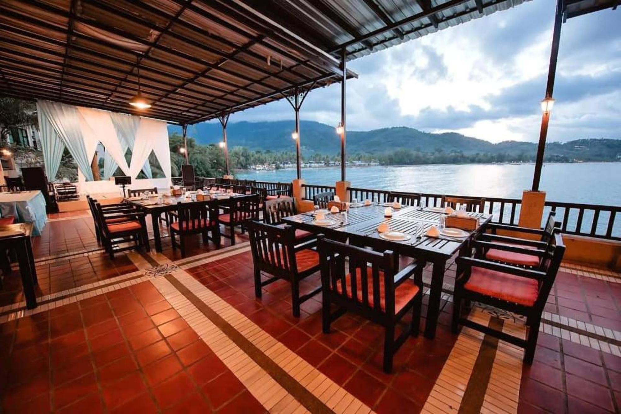 Racha Kiri Resort & Spa, Кханом Екстер'єр фото