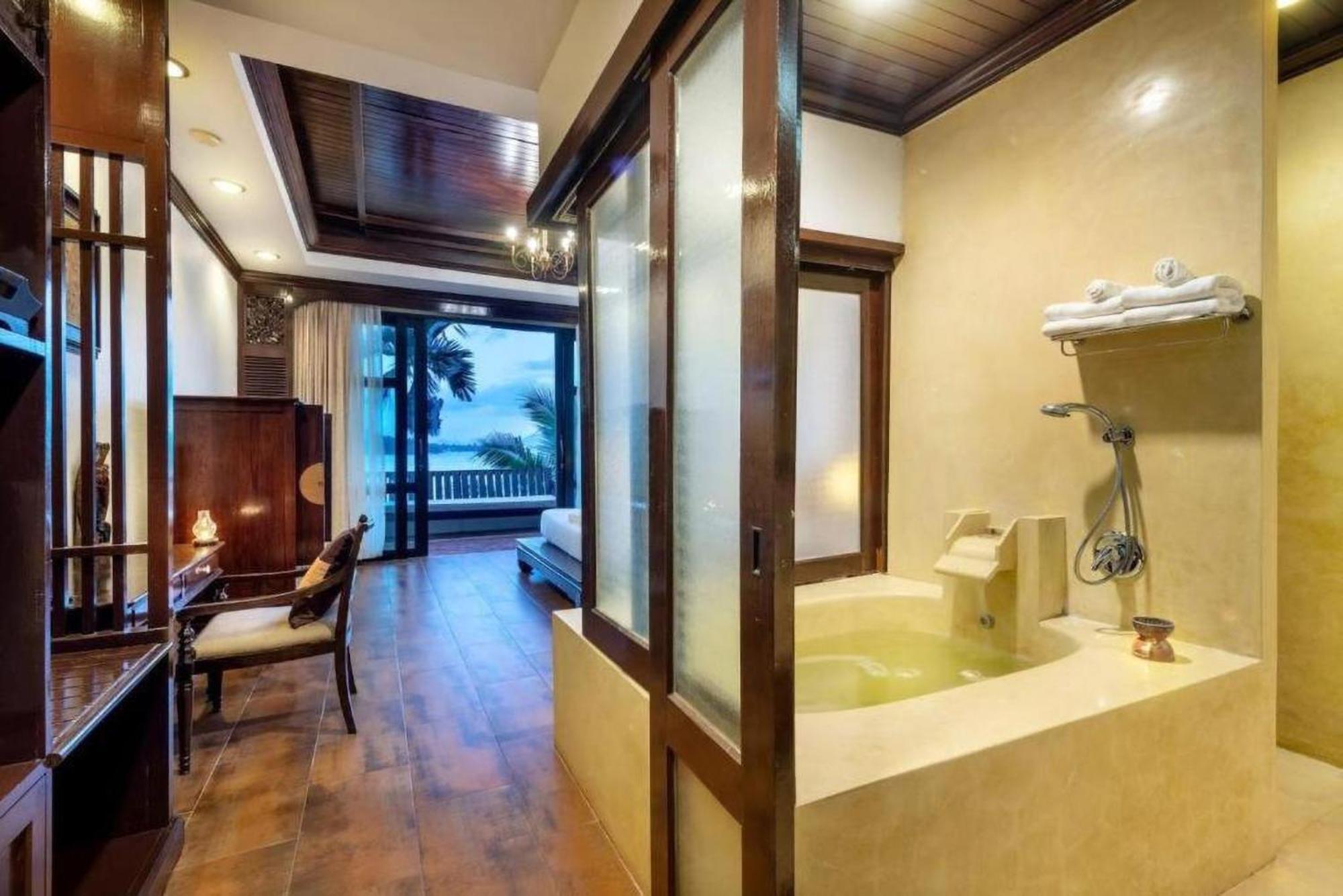 Racha Kiri Resort & Spa, Кханом Екстер'єр фото